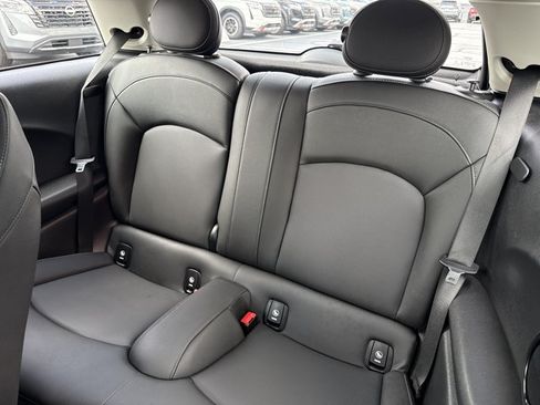 Used 2024 MINI Cooper S FWD image 6
