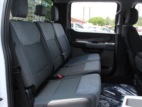Used 2025 Ford F350 XLT AWD/4WD image 39