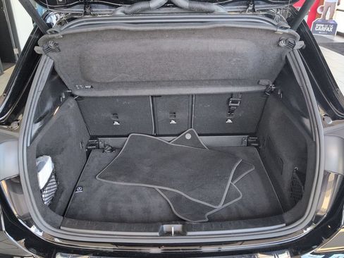Used 2025 Mercedes-Benz GLA 250 image 25