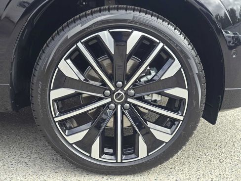Used 2026 Volvo XC60 B5 Ultra w/ Protection Package Premier AWD/4WD image 9