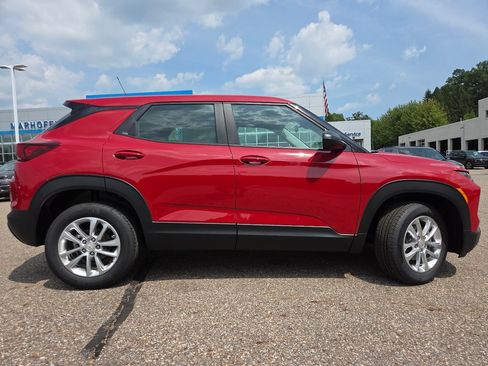 New 2026 Chevrolet TrailBlazer LS AWD/4WD image 17