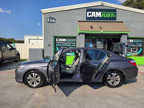 Used 2013 Honda Accord LX image 39