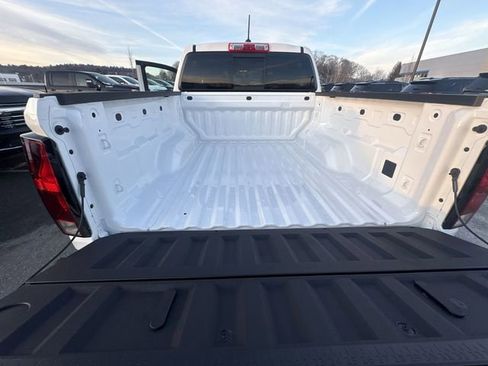 New 2026 Chevrolet Colorado LT image 27