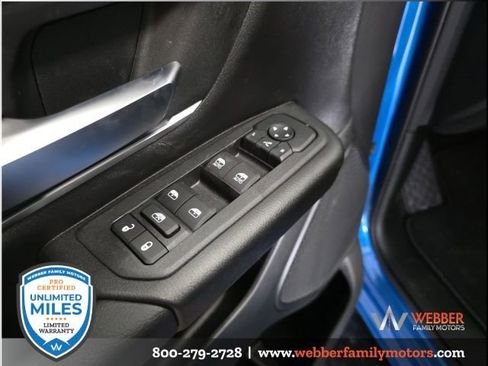 New 2026 RAM 1500 4x4 Crew Cab image 14