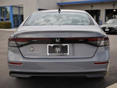 New 2025 Honda Accord SE image 11