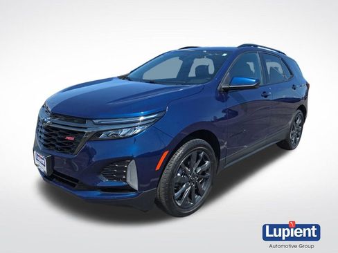 Used 2023 Chevrolet Equinox RS w/ LPO, Floor Liner Package AWD/4WD image 8