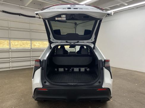 Used 2023 Toyota bZ4X Limited image 30