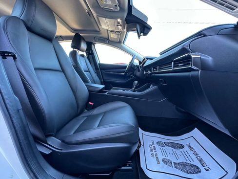 Used 2022 MAZDA MAZDA3 s FWD image 14