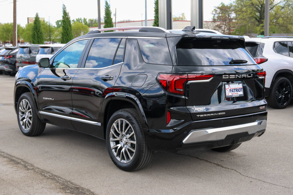 New 2026 GMC Terrain Denali AWD/4WD image 5