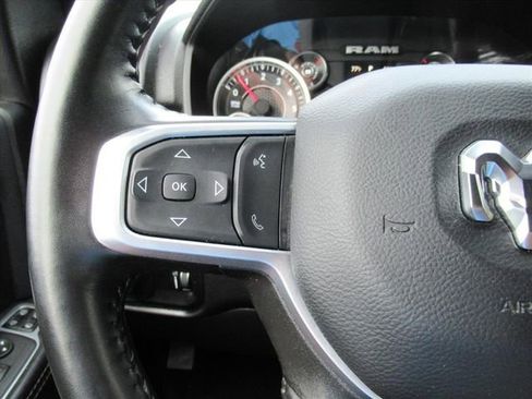 Used 2024 RAM 2500 Big Horn AWD/4WD image 21