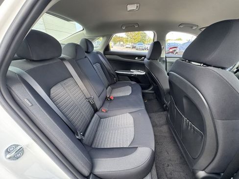 New 2026 Kia K5 LXS FWD image 16