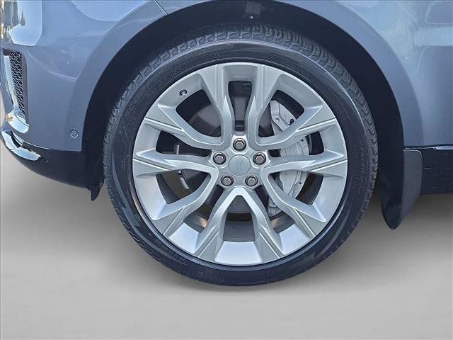 Used 2020 Land Rover Range Rover Sport HSE AWD/4WD image 25