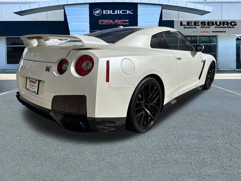 Used 2013 Nissan GT-R Premium AWD/4WD image 7