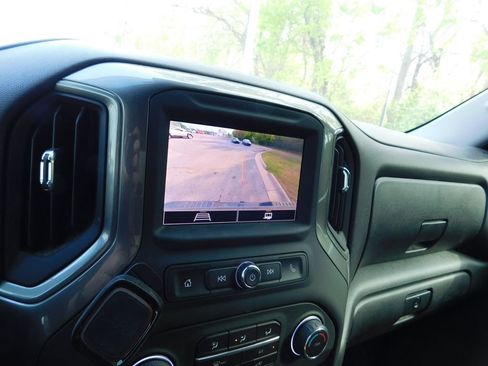 Certified 2025 Chevrolet Silverado 2500 Custom w/ Custom Value Package image 10