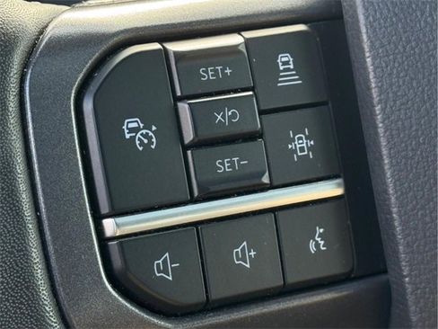 Used 2023 Ford F150 Lariat w/ Equipment Group 502A High image 20