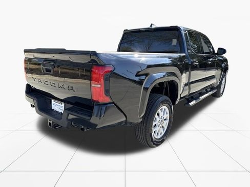 Used 2025 Toyota Tacoma SR5 image 14