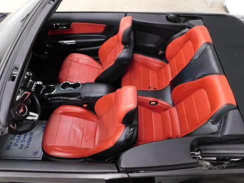 Used 2016 Ford Mustang GT Premium w/ Equipment Group 401A RWD image 51