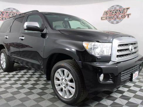 Used 2016 Toyota Sequoia Platinum image 9