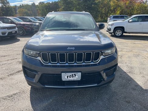 New 2025 Jeep Grand Cherokee Laredo X image 2