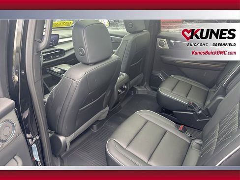 New 2026 Buick Enclave Avenir w/ Super Cruise Package image 36