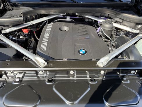 Certified 2024 BMW X5 xDrive40i w/ M Sport Package image 36