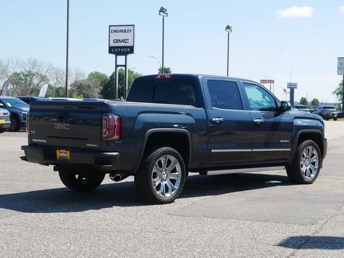 Used 2018 GMC Sierra 1500 Denali w/ Denali Ultimate Package AWD/4WD image 7