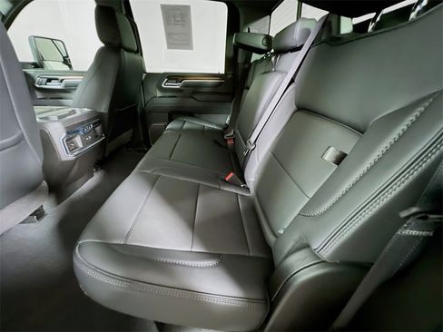 Used 2026 GMC Sierra 2500 Denali w/ Denali Reserve Package image 23