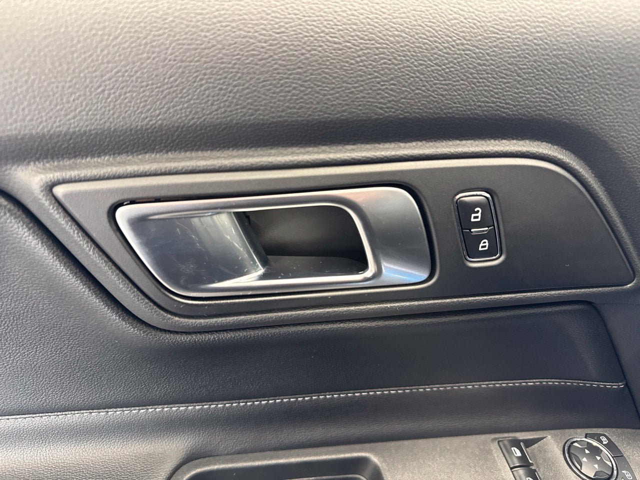 Used 2023 Ford Mustang GT Premium RWD image 37