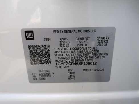 Used 2025 Cadillac XT4 Premium Luxury image 36