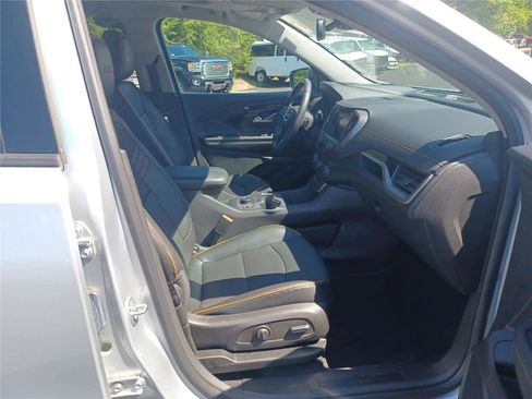 Used 2022 GMC Terrain AT4 w/ Infotainment Package II image 22