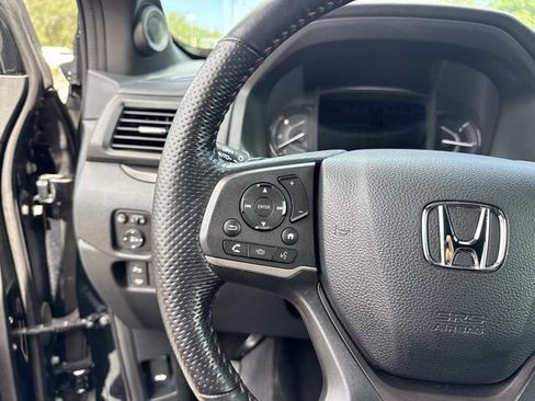 Certified 2024 Honda Passport TrailSport image 31