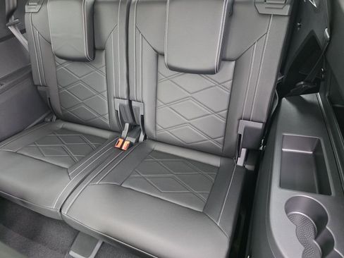 New 2026 Volkswagen Atlas SE FWD image 24