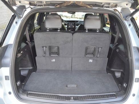 Used 2023 Jeep Grand Cherokee L Laredo image 39