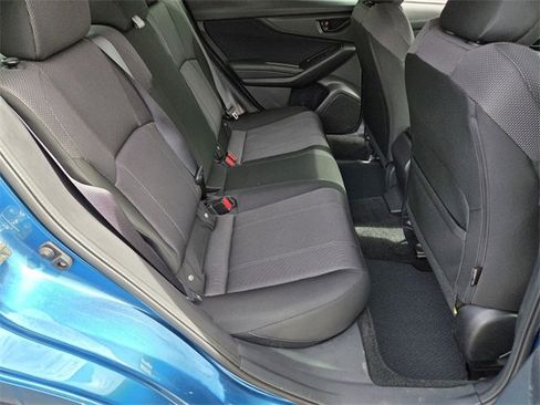 Used 2017 Subaru Impreza 2.0i Premium image 15