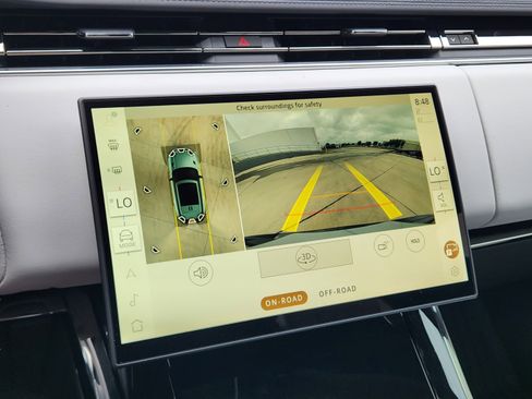 New 2026 Land Rover Range Rover Sport Dynamic SE AWD/4WD image 19