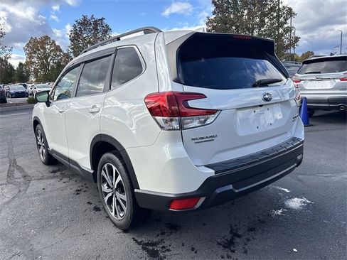 Used 2020 Subaru Forester Limited w/ Popular Package #3 image 9