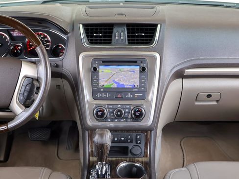 Used 2014 GMC Acadia Denali image 17