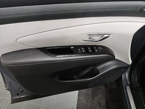 Used 2025 Hyundai Tucson Limited AWD/4WD image 7
