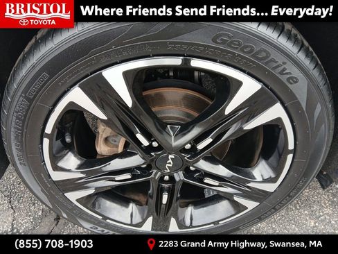 Used 2024 Kia K5 GT-Line image 11