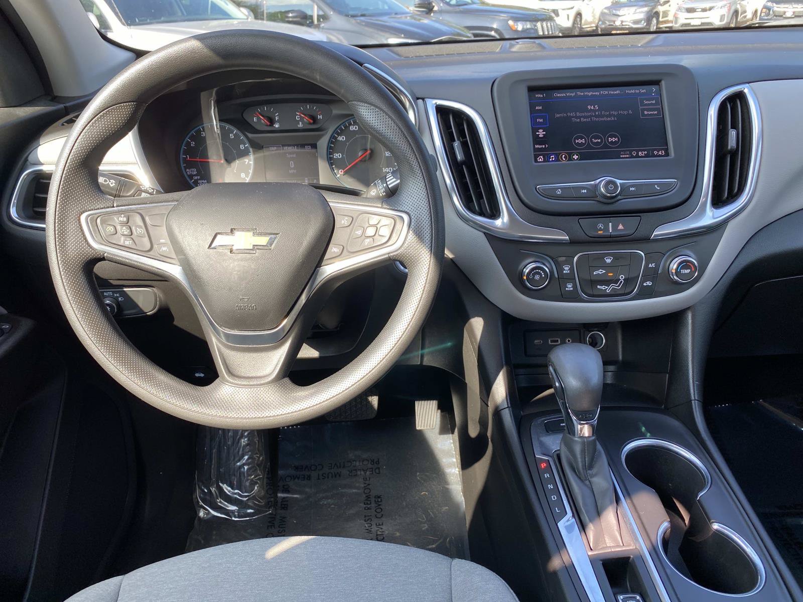 Used 2022 Chevrolet Equinox LS AWD/4WD image 11