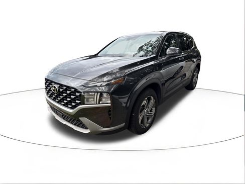 Used 2023 Hyundai Santa Fe SE FWD image 4