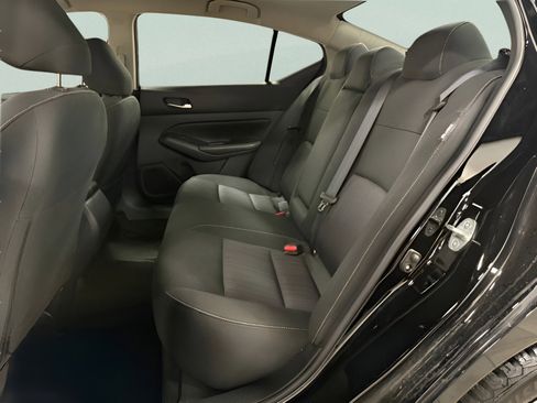 Used 2022 Nissan Altima 2.5 SV image 26