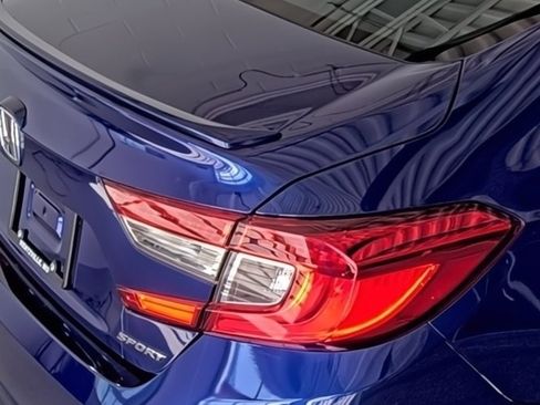 Used 2019 Honda Accord Sport image 15