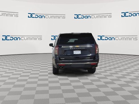 Used 2023 Chevrolet Suburban Premier AWD/4WD image 7