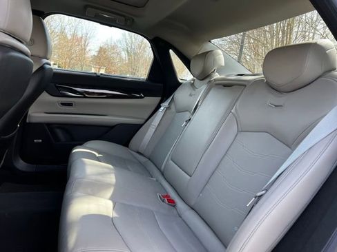 Used 2016 Cadillac CT6 Luxury image 18