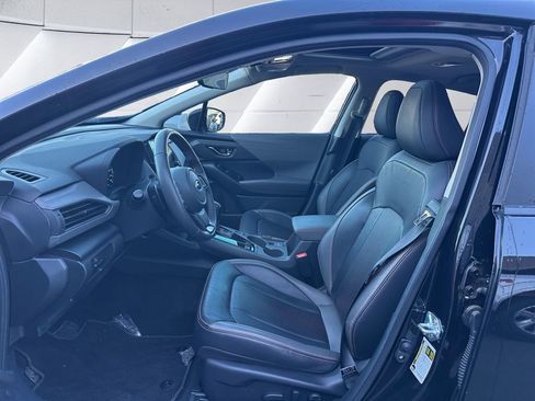 Certified 2025 Subaru Crosstrek 2.5i Limited w/ Crosstrek Mirror Package image 7