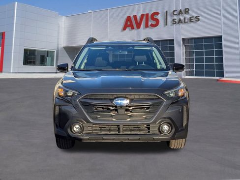 Used 2024 Subaru Outback Premium image 10