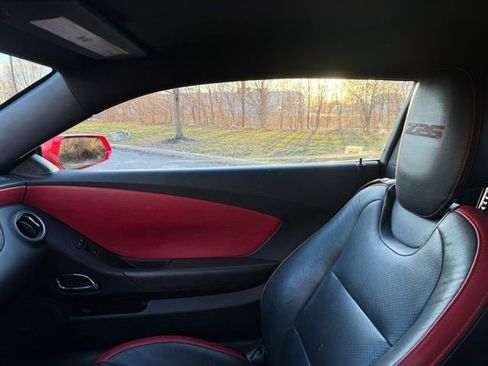 Used 2014 Chevrolet Camaro LT image 22