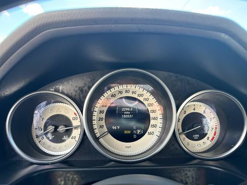 Used 2014 Mercedes-Benz E 350 Sedan image 18
