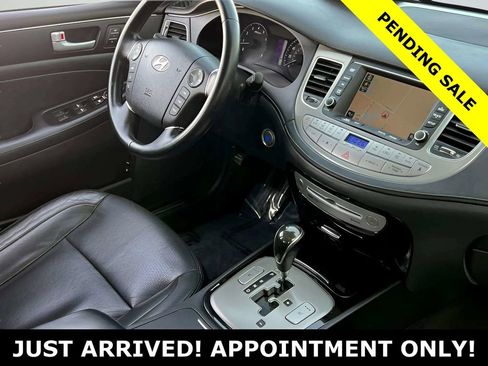 Used 2014 Hyundai Genesis 3.8 w/ Premium Package 02 image 9